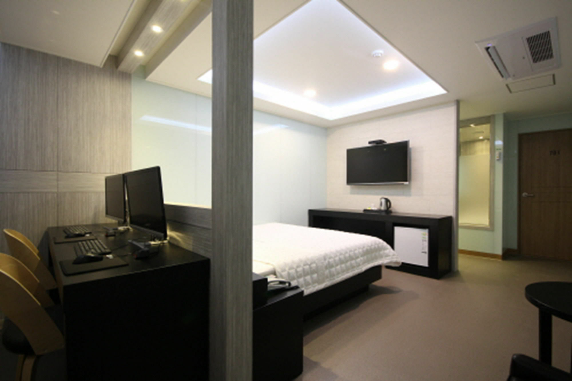 Mgm Hotel Busan Exterior photo
